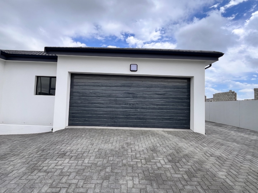 3 Bedroom Property for Sale in Fountains Estate Eastern Cape